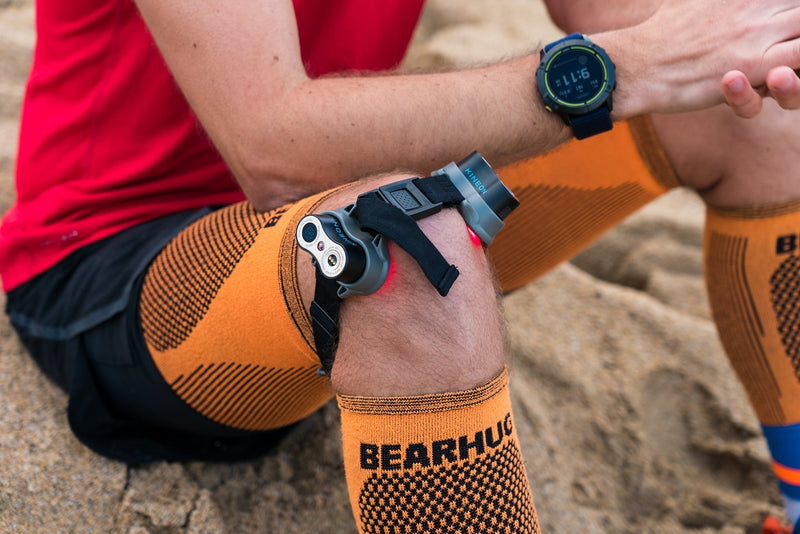 Combining Red Light Therapy With Knee Restoration Protocols